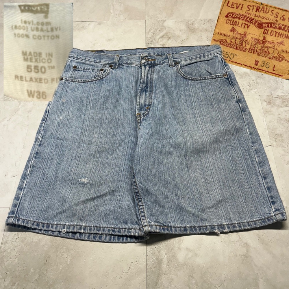 Levis 550 Relaxed Fit Denim Shorts Light Wash Mens W36 Blue Cotton Jorts